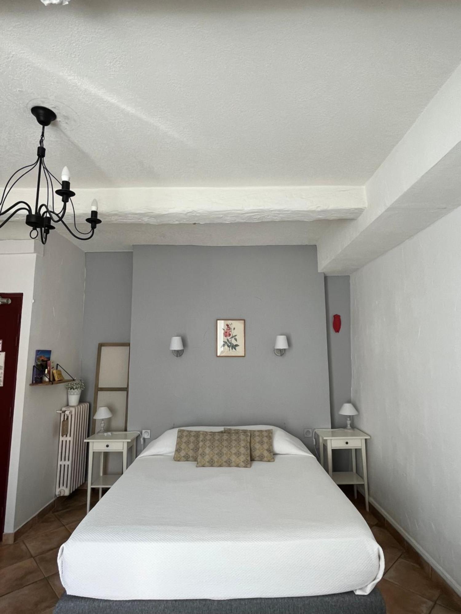 Hotel Le Flore Fréjus Kültér fotó